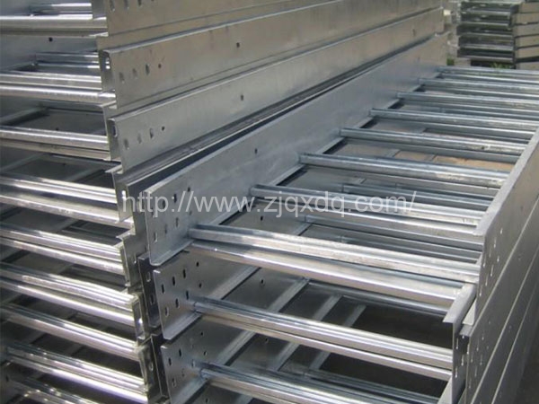 熱鍍鋅梯式橋架2.jpg