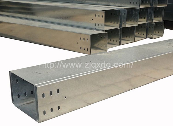 熱鍍鋅槽式橋架3.jpg